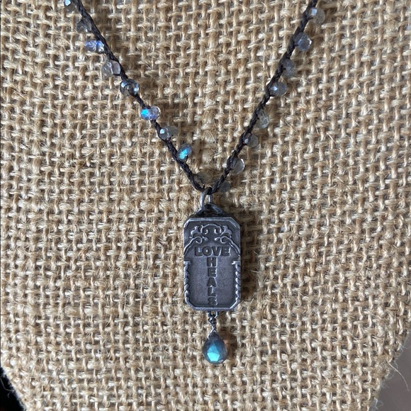 Sundance Jewelry - •SUNDANCE• love heals labradorite and sterling necklace